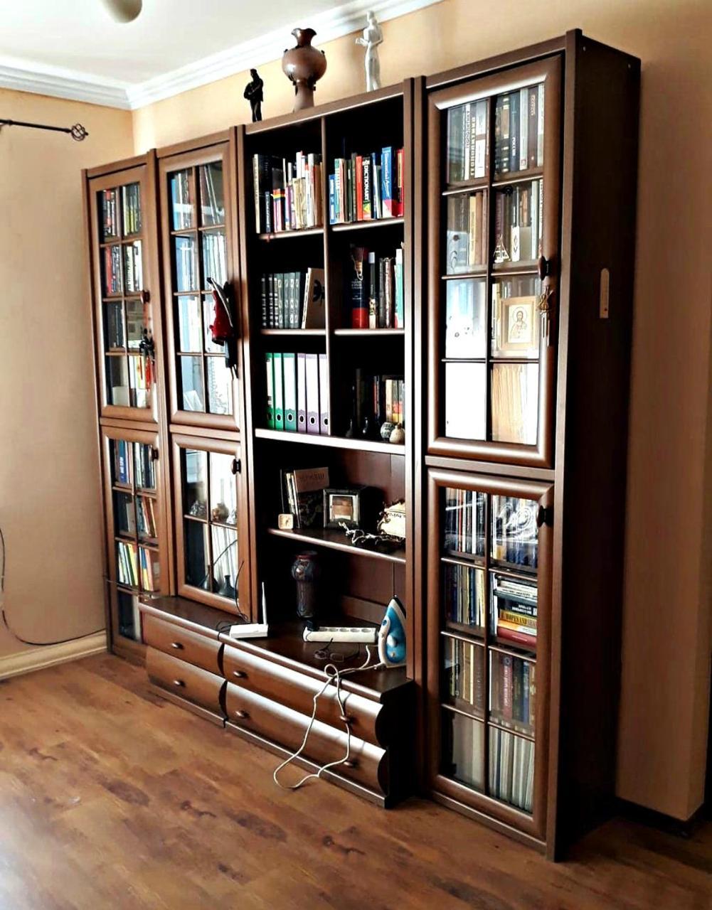 Apartment In The Historical City Center Csernyivci Kültér fotó